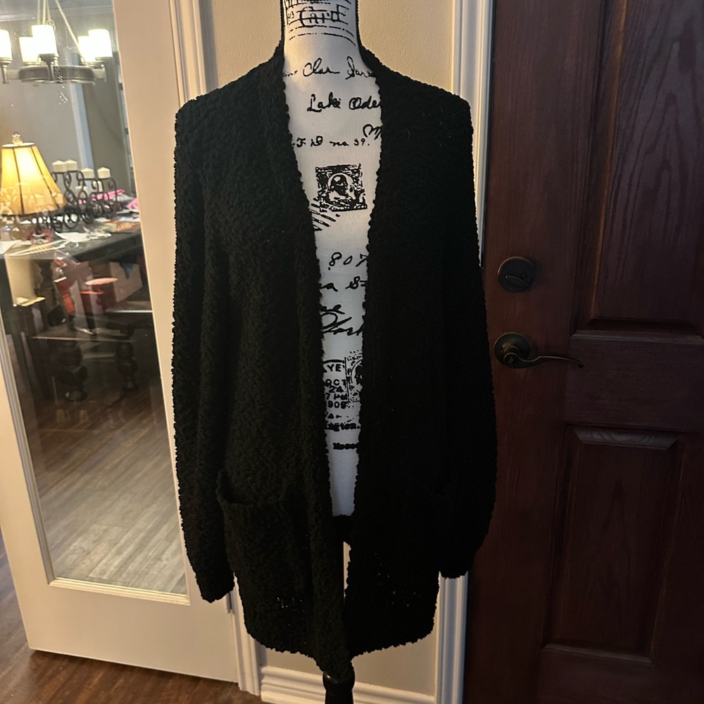 Zenana Outfitters Black Textured Cardigan
